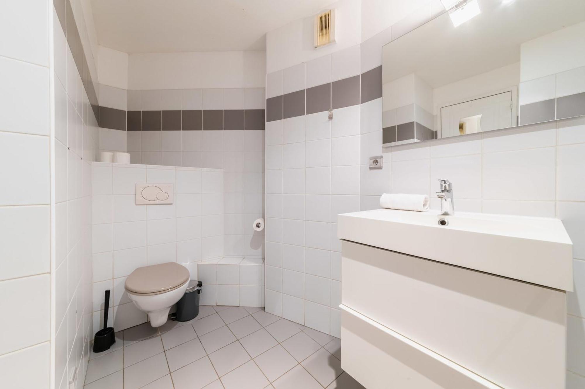 206- Appartement Spacieux Face Jardins Des Plantes Париж Екстериор снимка